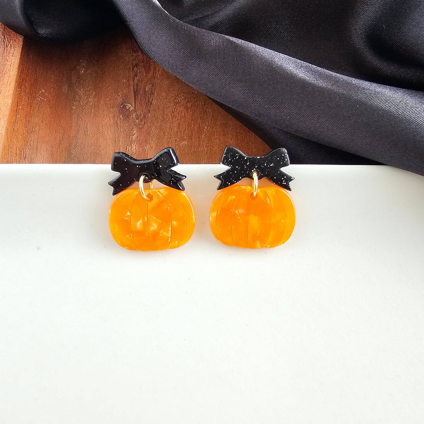 Bow Pumpkin Patch Earrings - Orange // Jewelry, Fall, Halloween