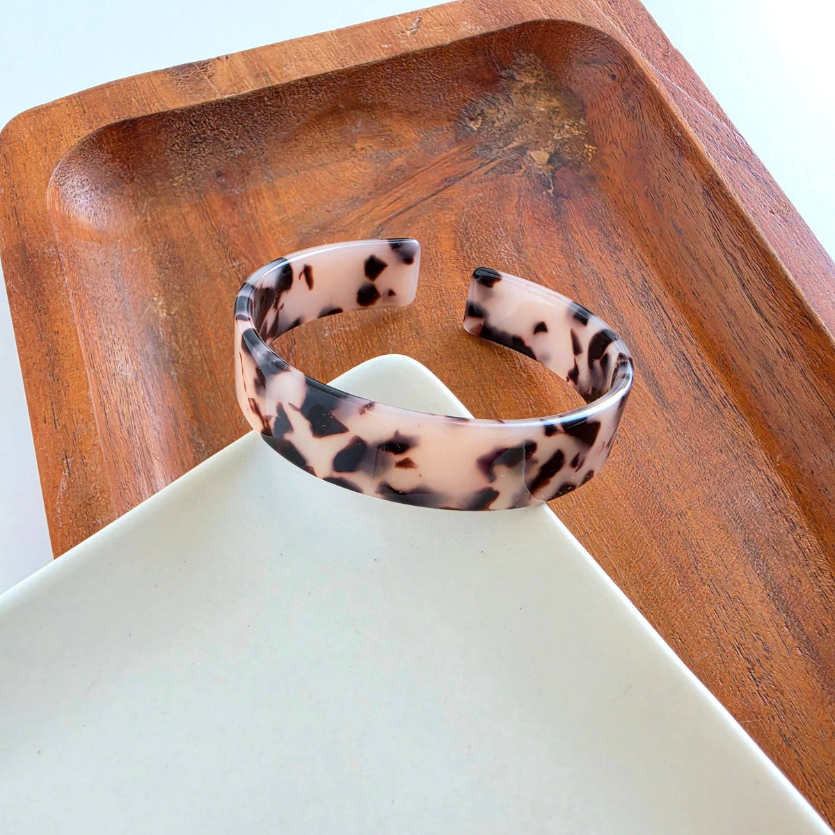 Brynn Bracelet - Blonde Tortoise