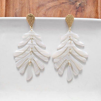 Palm Earrings - Seashell