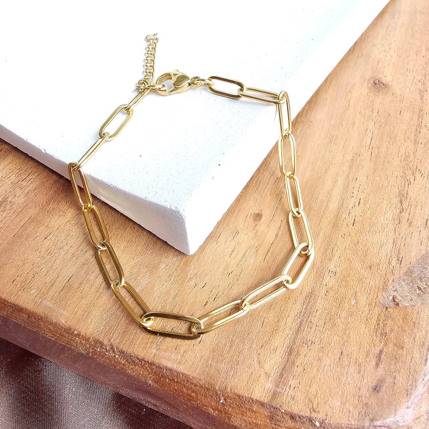 Luxe Gold Paper Clip Bracelet