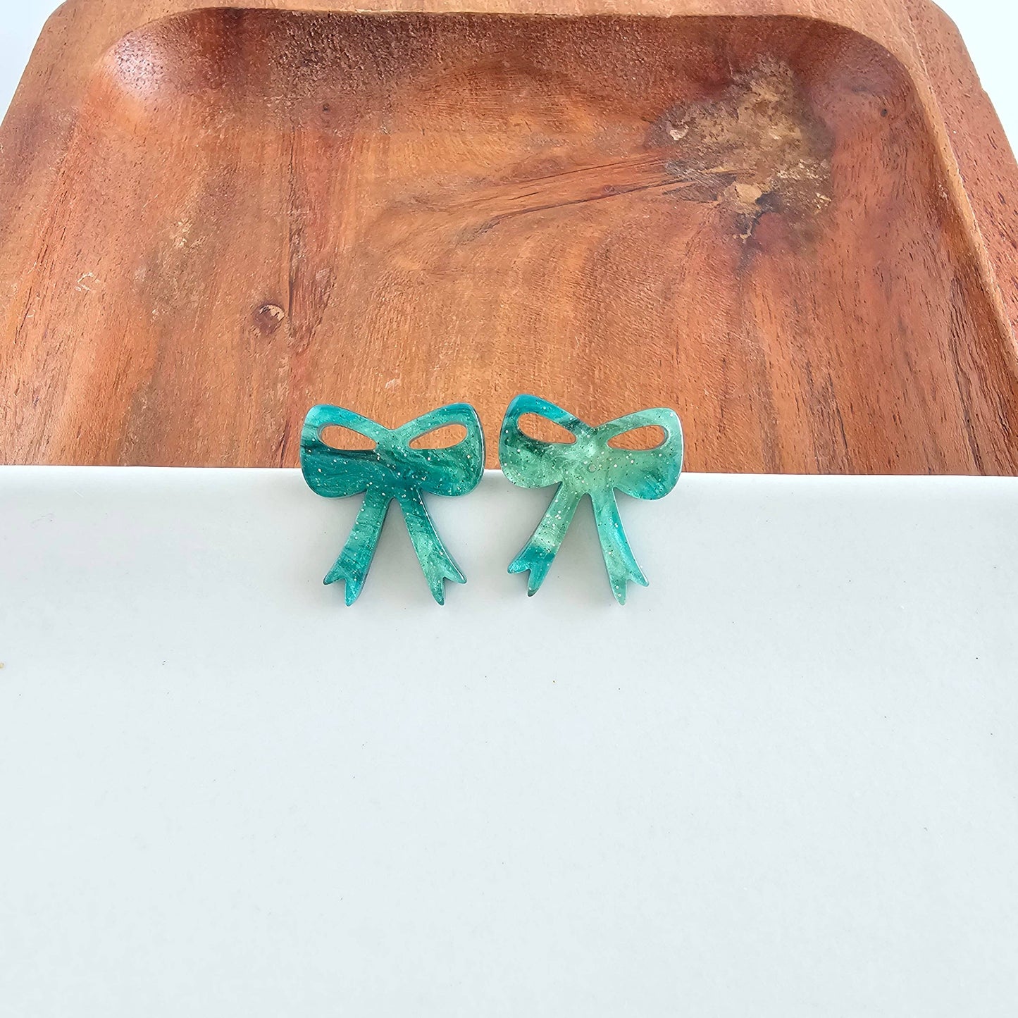 Bow Studs - Green Shimmer