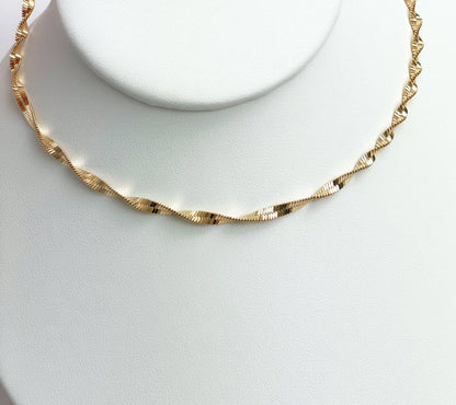 Julia Choker