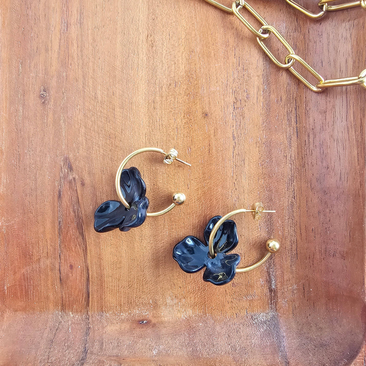 Magnolia Hoops - Black