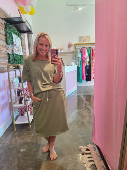 In The Know Skirt Set
